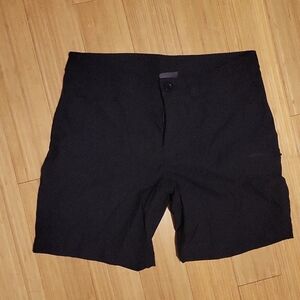 Eddie Bauer Black Size 8 Shorts